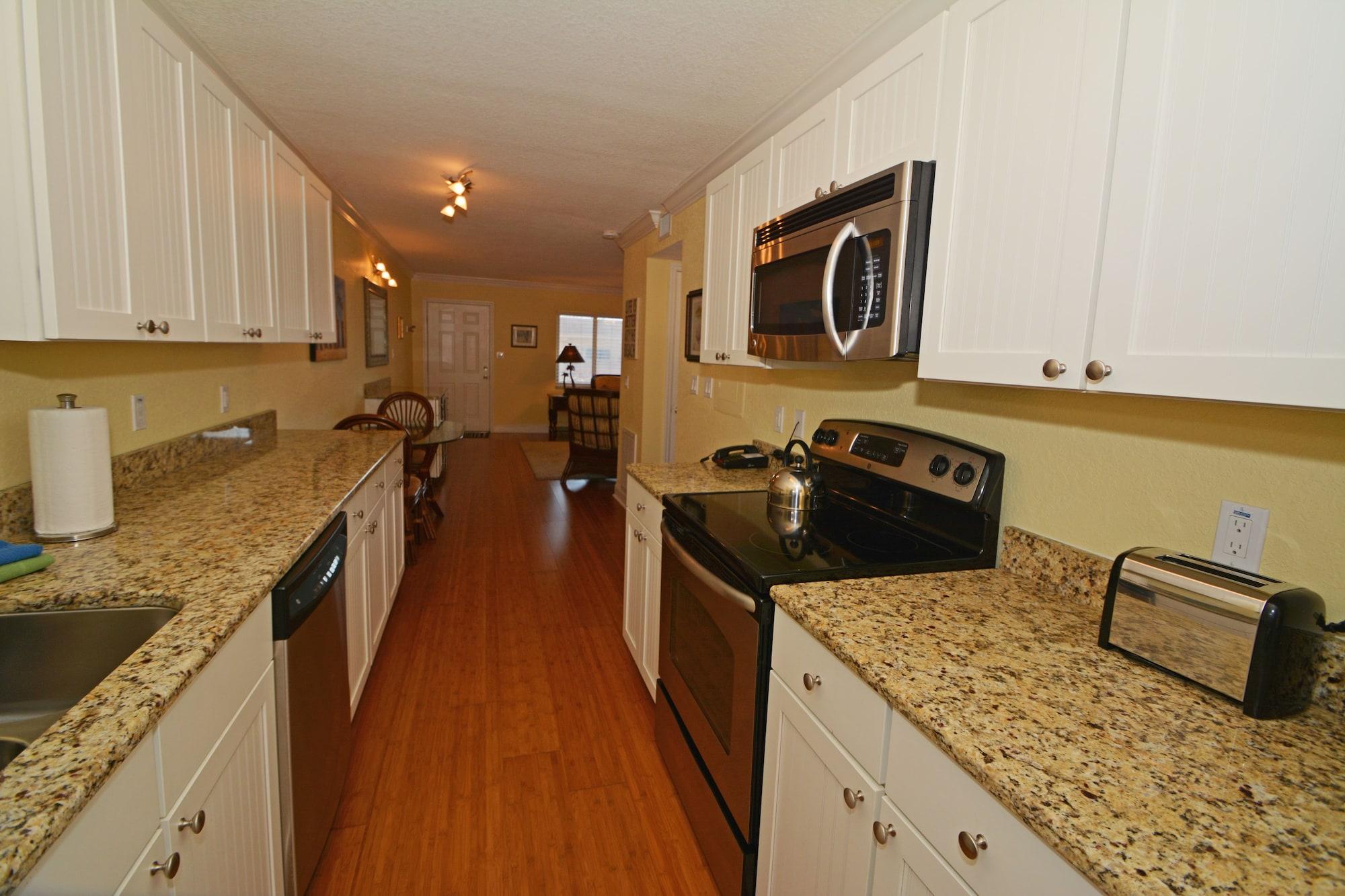 Westwinds Waterfront Resort St. Pete Beach Extérieur photo