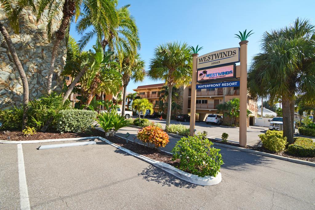 Westwinds Waterfront Resort St. Pete Beach Extérieur photo