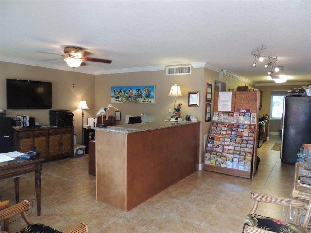 Westwinds Waterfront Resort St. Pete Beach Extérieur photo