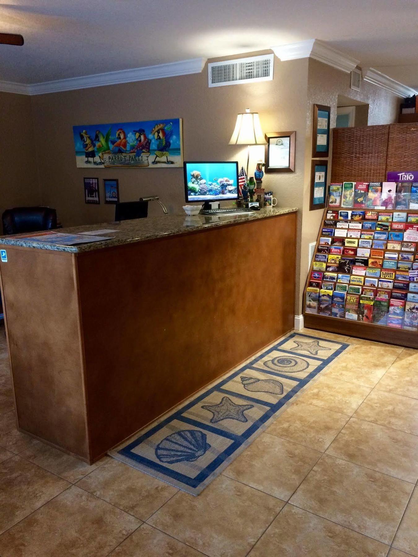 Westwinds Waterfront Resort St. Pete Beach Extérieur photo